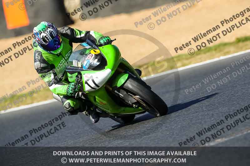 brands hatch photographs;brands no limits trackday;cadwell trackday photographs;enduro digital images;event digital images;eventdigitalimages;no limits trackdays;peter wileman photography;racing digital images;trackday digital images;trackday photos